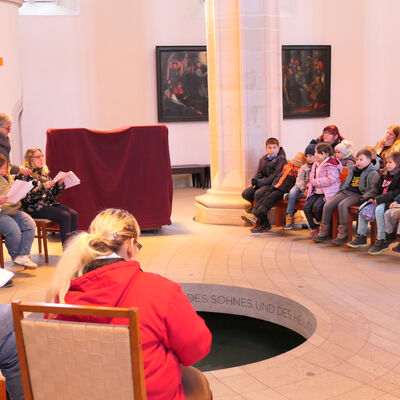 Bild vergr&ouml;&szlig;ern: Vorlesetag 2025 | Vorleser und G�sten