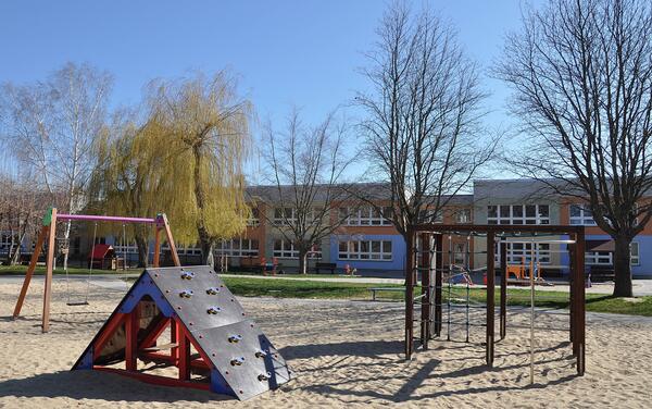 Bild vergrößern: kita_apfelbäumchen (15)