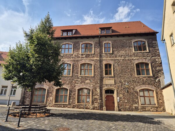 Bild vergrößern: Altes Gymnasium